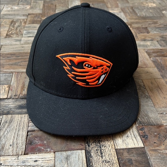 New Era Other - Oregon State Beavers New Era Baseball Hat Large(7/55.8 cm)